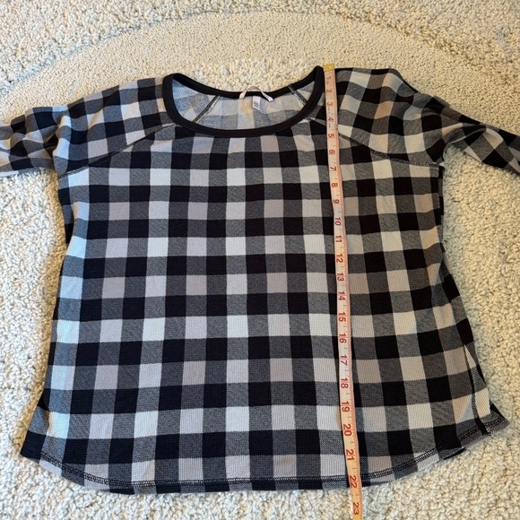 Victoria's Secret Plaid Pajamas Long Sleeve Long Pants Size Medium or Small - Picture 13 of 16